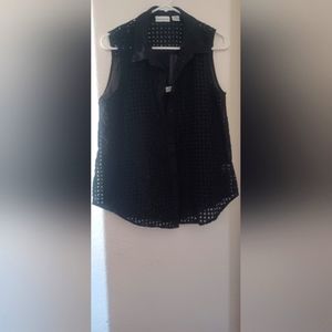 Liz Claiborne Seersucker sleveless with built-in tank. Great for summer